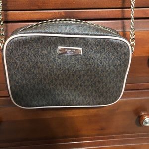 Michael Kors Crossbody